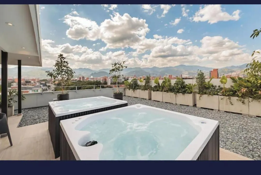 New Loft 38 Mt In Laureles, Ac, Internet, Jacuzzis, 1 Queen Bed & 1 Sofabed Medellín 0*,  Colômbia