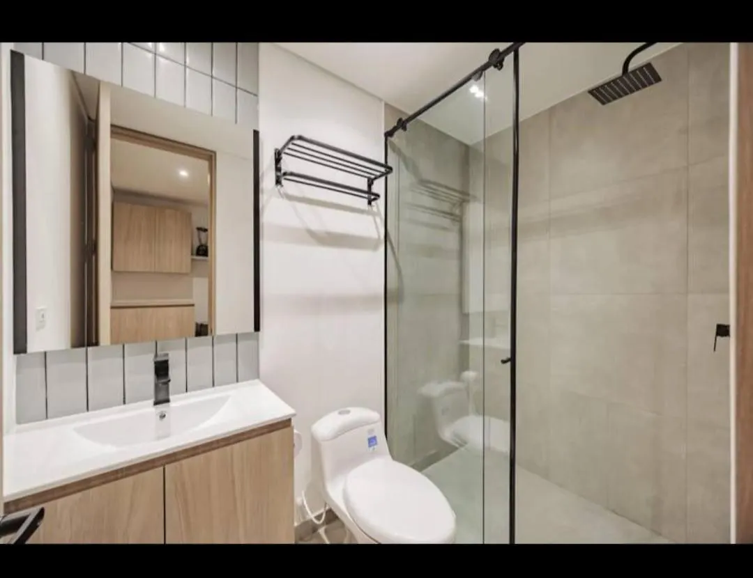 New Loft 38 Mt In Laureles, Ac, Internet, Jacuzzis, 1 Queen Bed & 1 Sofabed Medellín Apartamento